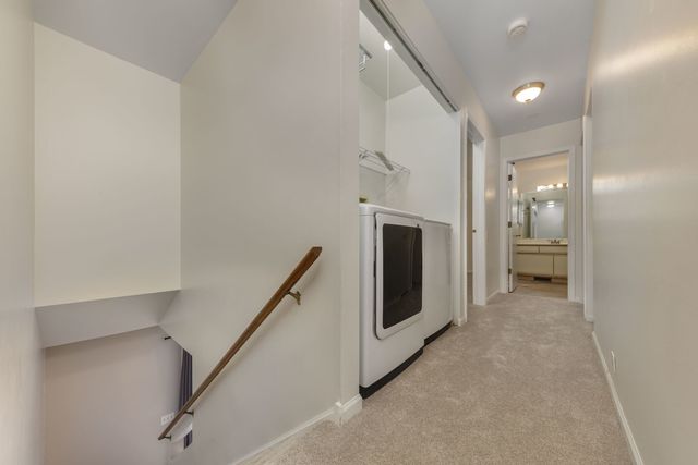 1604 Pebble Beach Circle, Elgin, IL 60123