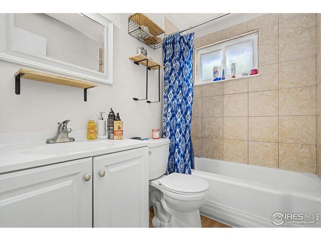 1208 E 15th St, Loveland, CO 80538