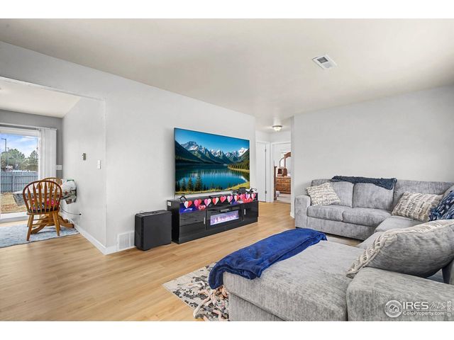 1208 E 15th St, Loveland, CO 80538