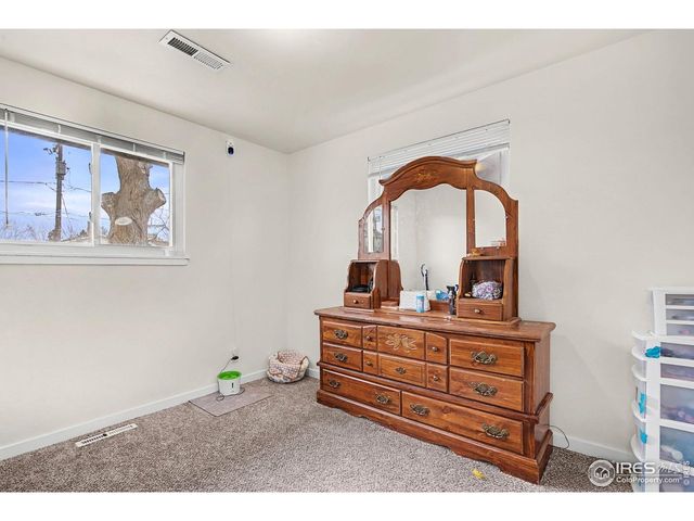 1208 E 15th St, Loveland, CO 80538