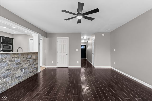 15215 Fawn Meadow Drive, Noblesville, IN 46060