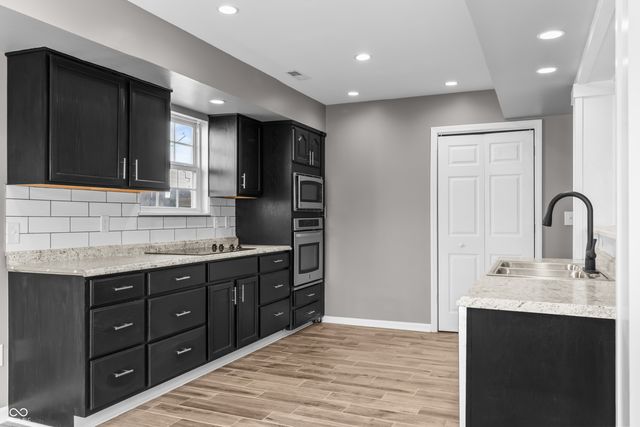 15215 Fawn Meadow Drive, Noblesville, IN 46060