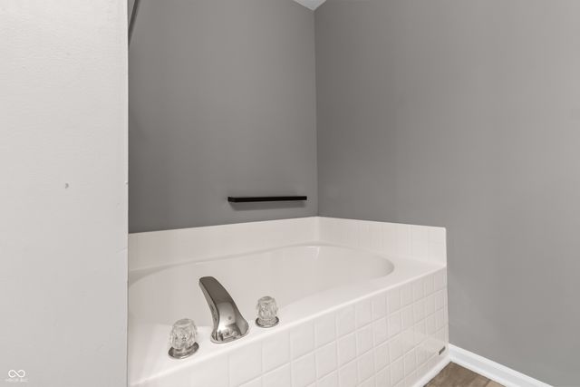 15215 Fawn Meadow Drive, Noblesville, IN 46060