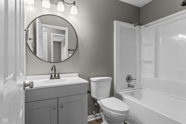 15215 Fawn Meadow Drive, Noblesville, IN 46060