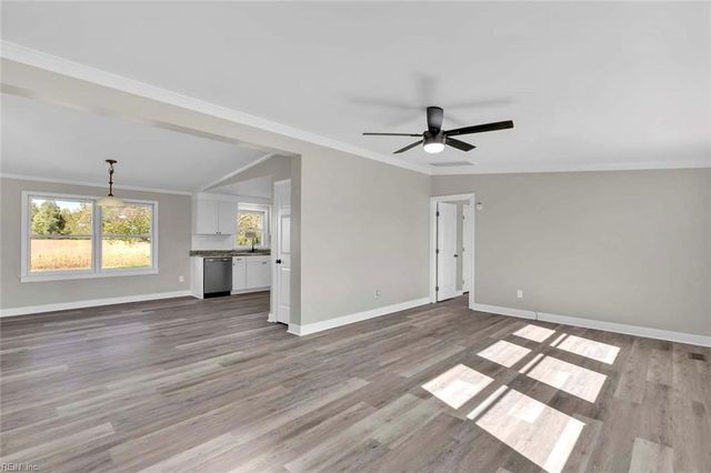14799 General Puller HWY, Hardyville, VA 23070