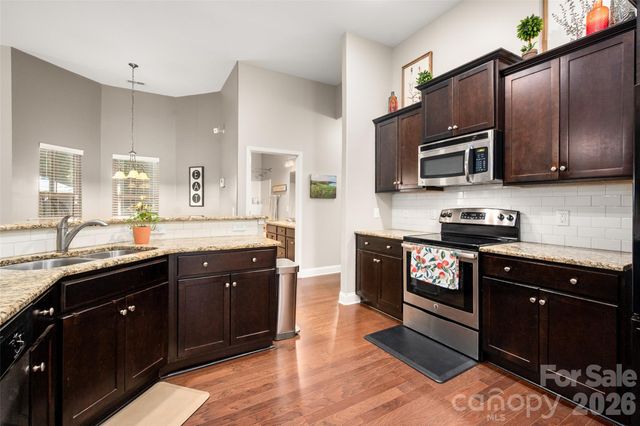 12411 Pine Terrace Court, Charlotte, NC 28273