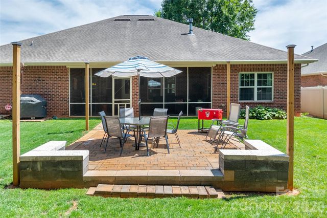 12411 Pine Terrace Court, Charlotte, NC 28273