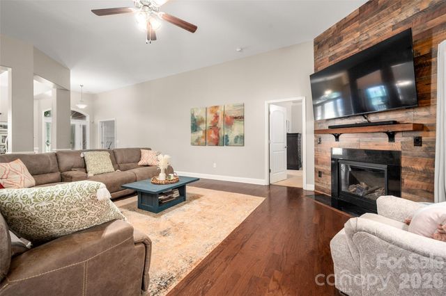 12411 Pine Terrace Court, Charlotte, NC 28273