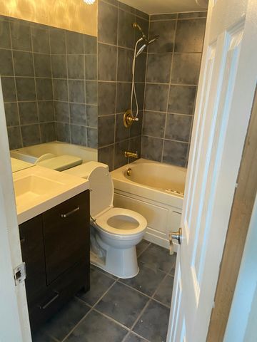 1040 SE 4th Avenue 222, Deerfield Beach, FL 33441