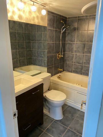 1040 SE 4th Avenue 222, Deerfield Beach, FL 33441