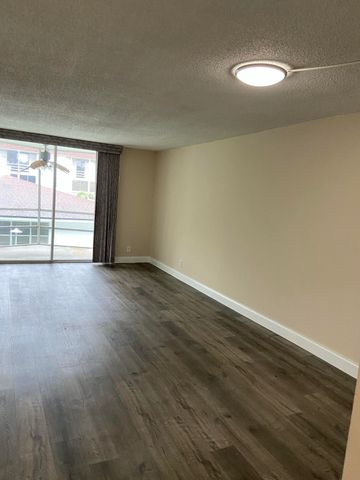 1040 SE 4th Avenue 222, Deerfield Beach, FL 33441