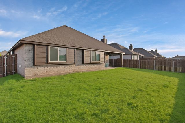 1309 Hunters Ridge Drive, Crowley, TX 76036