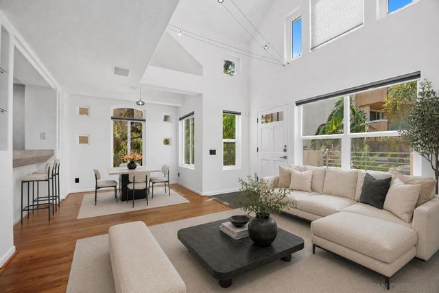 12626 Carmel Country 104, San Diego, CA 92130