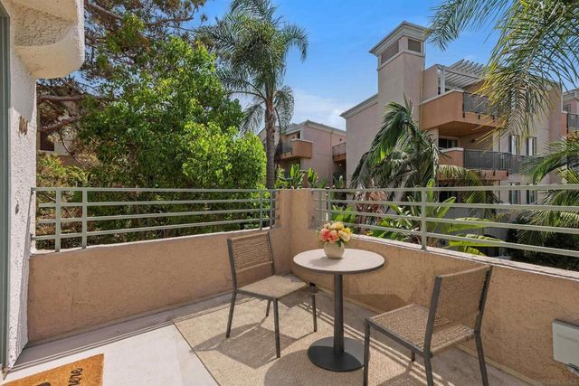12626 Carmel Country 104, San Diego, CA 92130