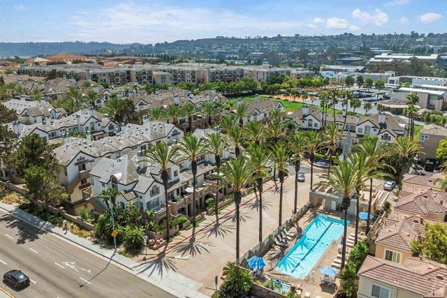 12626 Carmel Country 104, San Diego, CA 92130