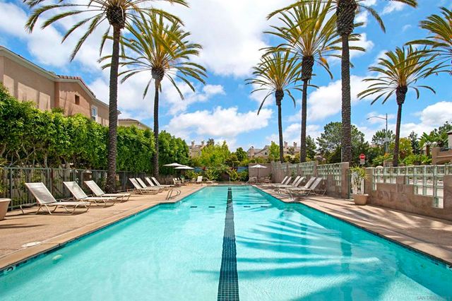 12626 Carmel Country 104, San Diego, CA 92130