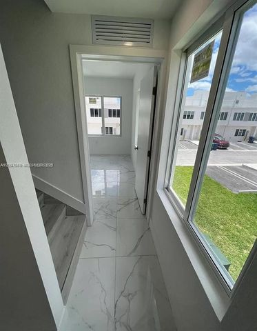 25859 SW 144th Court, Homestead, FL 33032