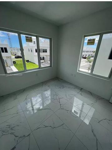 25859 SW 144th Court, Homestead, FL 33032