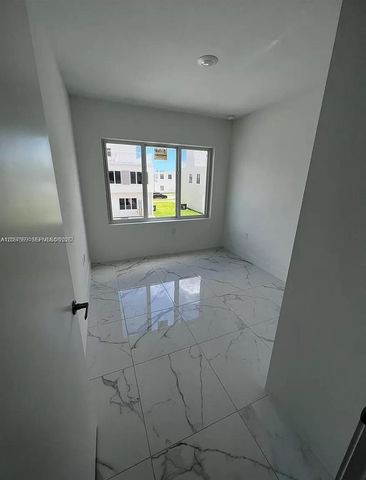 25859 SW 144th Court, Homestead, FL 33032