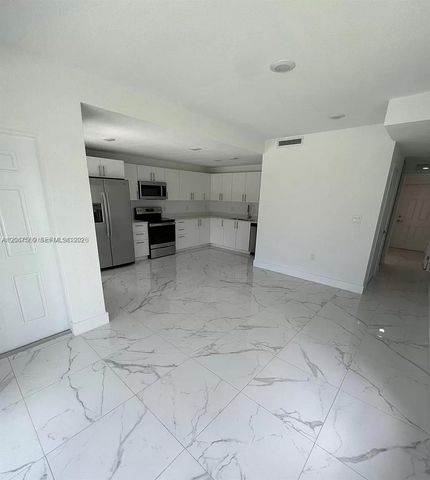 25859 SW 144th Court, Homestead, FL 33032