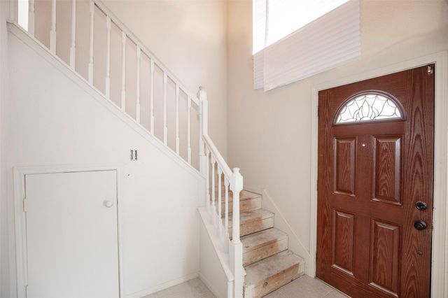 1627 Mabry Mill Road, Houston, TX 77062