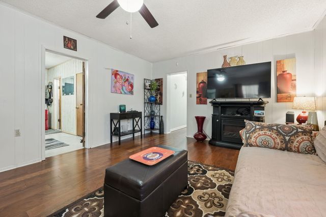 101 SE Elm Avenue, Fort Walton Beach, FL 32548