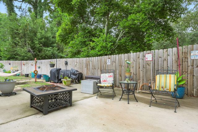 101 SE Elm Avenue, Fort Walton Beach, FL 32548