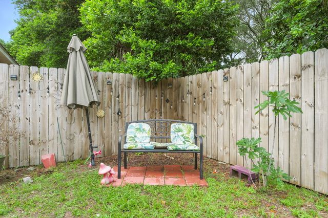 101 SE Elm Avenue, Fort Walton Beach, FL 32548