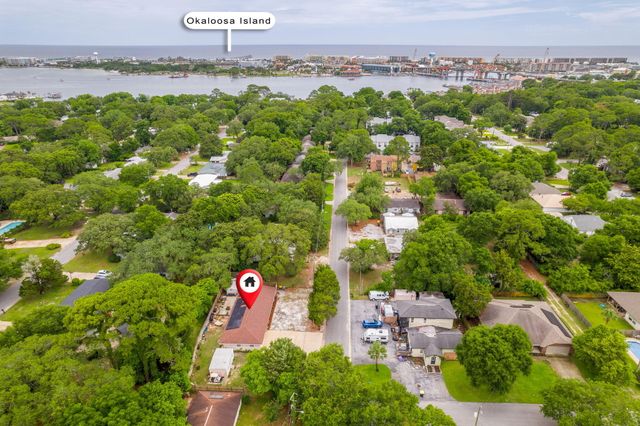 101 SE Elm Avenue, Fort Walton Beach, FL 32548