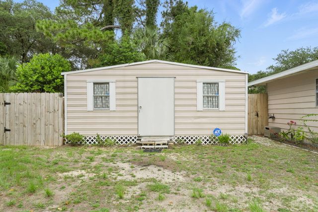 101 SE Elm Avenue, Fort Walton Beach, FL 32548