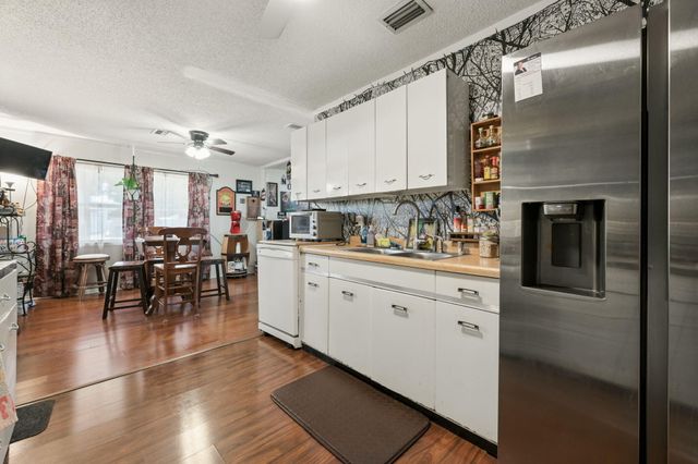 101 SE Elm Avenue, Fort Walton Beach, FL 32548
