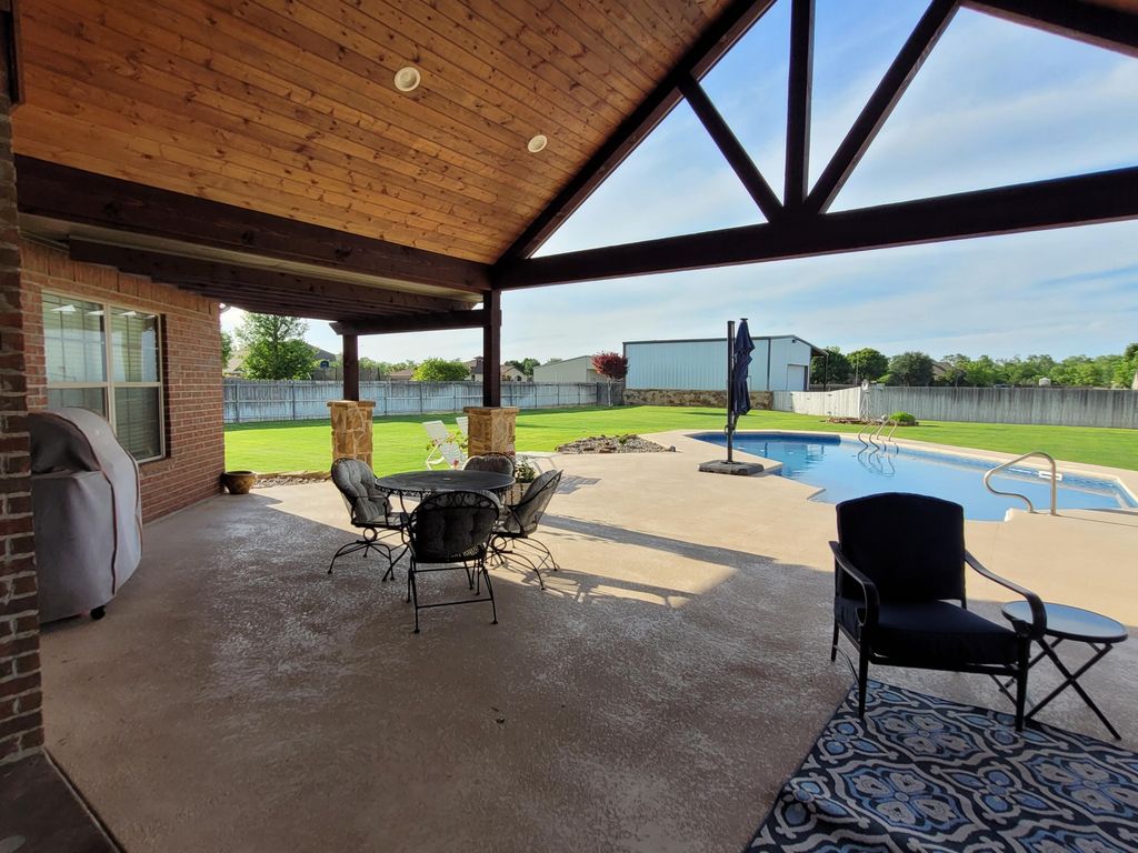 Image 14 of property listing at 1722 Hudson Oaks Drive, San Angelo, TX 76904