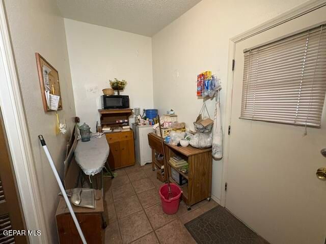 8613 GAZELLE Drive, El Paso, TX 79925