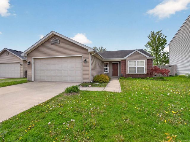 9516 Golden Oak Drive, Fort Wayne, IN 46835