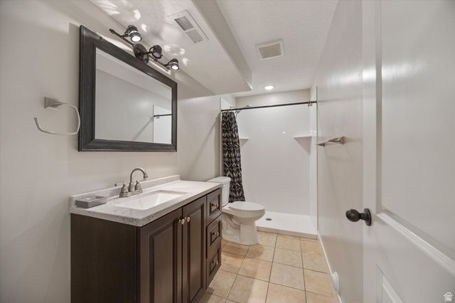 9303 N VERNHAM LN, Eagle Mountain, UT 84005