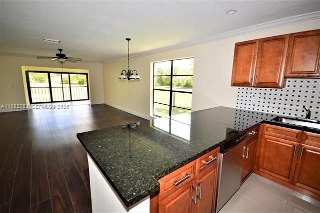 7944 Eastlake Dr D, Boca Raton, FL 33433