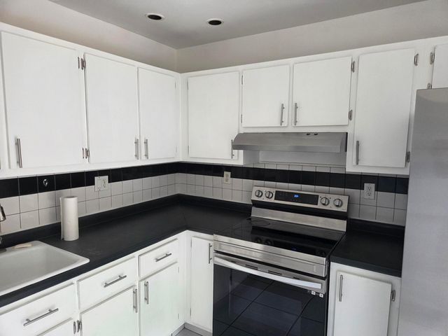 6014 NW 3rd Street, Margate, FL 33063