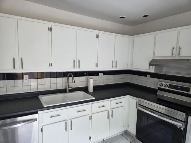 6014 NW 3rd Street, Margate, FL 33063