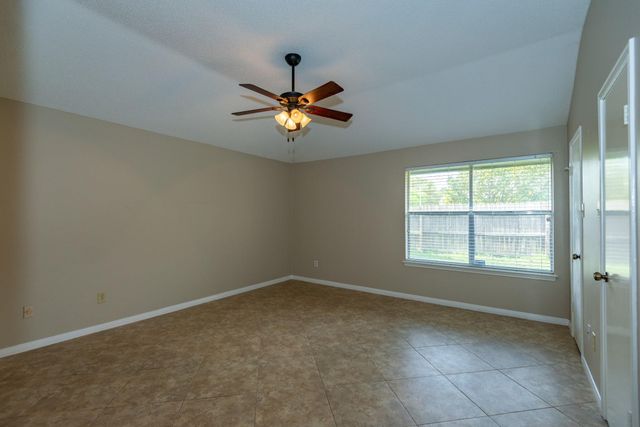 12034 Paddock Way, Houston, TX 77065