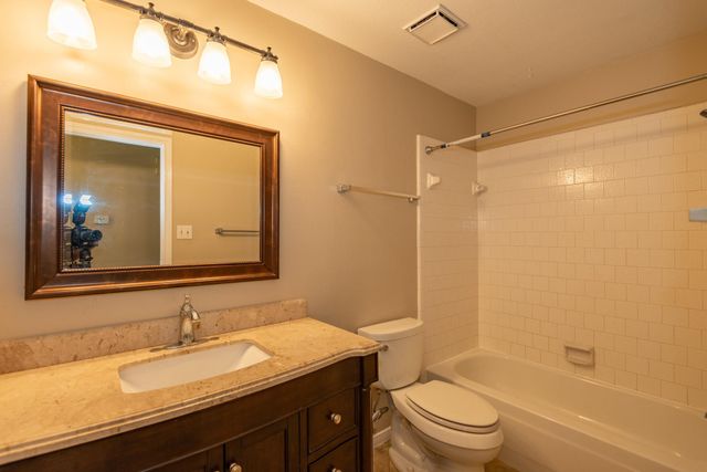 12034 Paddock Way, Houston, TX 77065