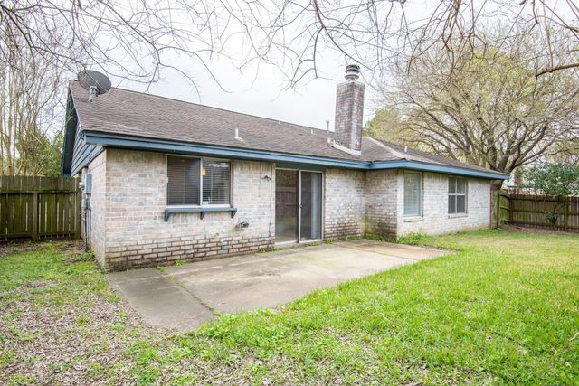 12034 Paddock Way, Houston, TX 77065