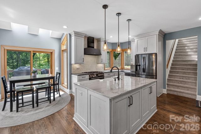 19315 Callaway Hills Lane, Davidson, NC 28036