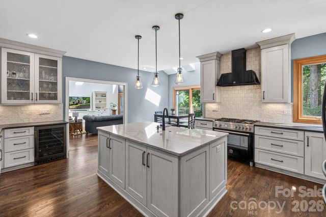 19315 Callaway Hills Lane, Davidson, NC 28036