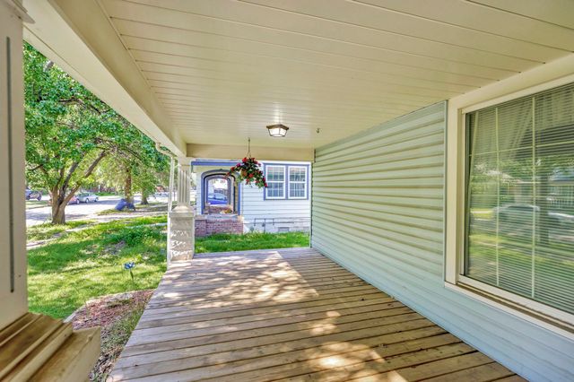 132 S Green St, Wichita, KS 67211