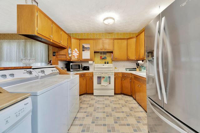 132 S Green St, Wichita, KS 67211