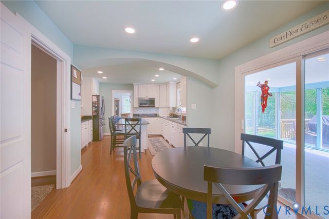 8064 S Mayfield Ln, Mechanicsville, VA 23111