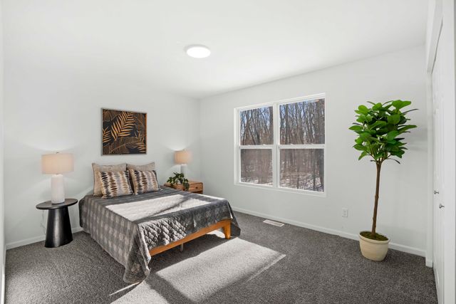5988 Onyx Avenue, Lowell, IN 46356