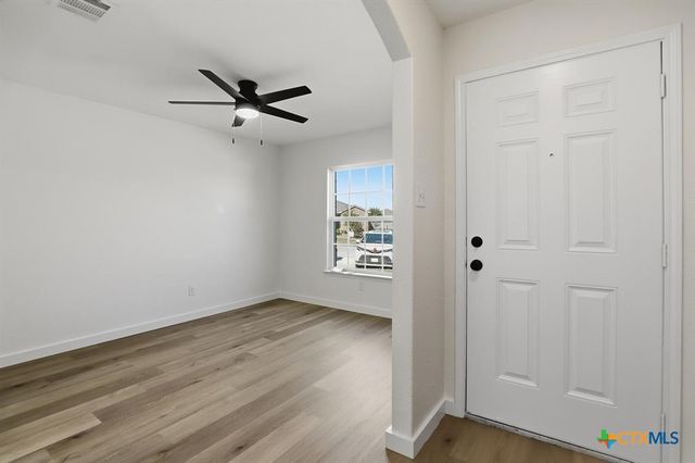 4001 Cressler Lane 15G, Jarrell, TX 76537