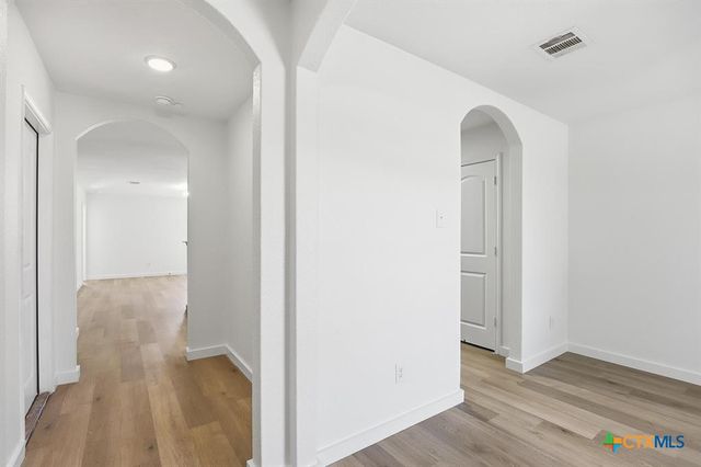 4001 Cressler Lane 15G, Jarrell, TX 76537