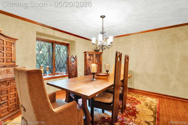 1100 Bretton Lane, Bloomfield Charter Township, MI 48304